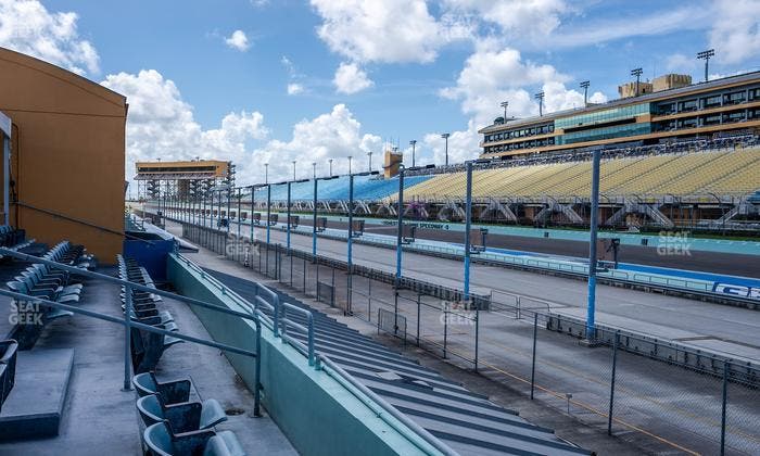 Homestead-Miami Speedway - Section Pit Road Cabana 24 Seat View