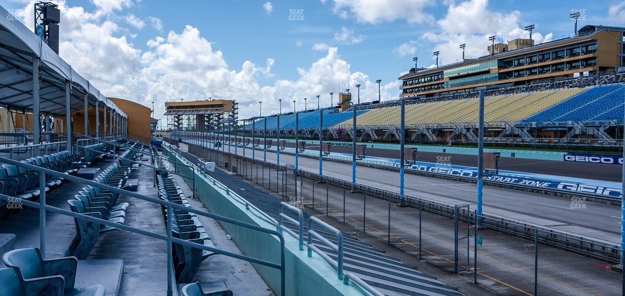 Homestead-Miami Speedway - Section Pit Road Cabana 28 Seat View
