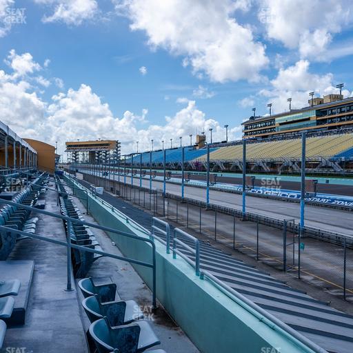 Homestead-Miami Speedway - Section Pit Road Cabana 28 Seat View