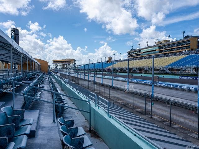 Homestead-Miami Speedway - Section Pit Road Cabana 28 Seat View
