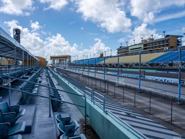 Homestead-Miami Speedway - Section Pit Road Cabana 29 Seat View
