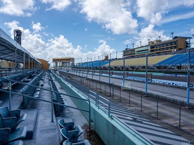 Homestead-Miami Speedway - Section Pit Road Cabana 29 Seat View