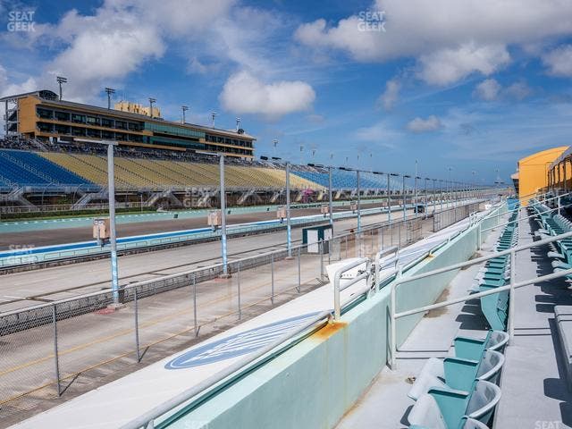 Homestead-Miami Speedway - Section Pit Road Cabana 4 Seat View