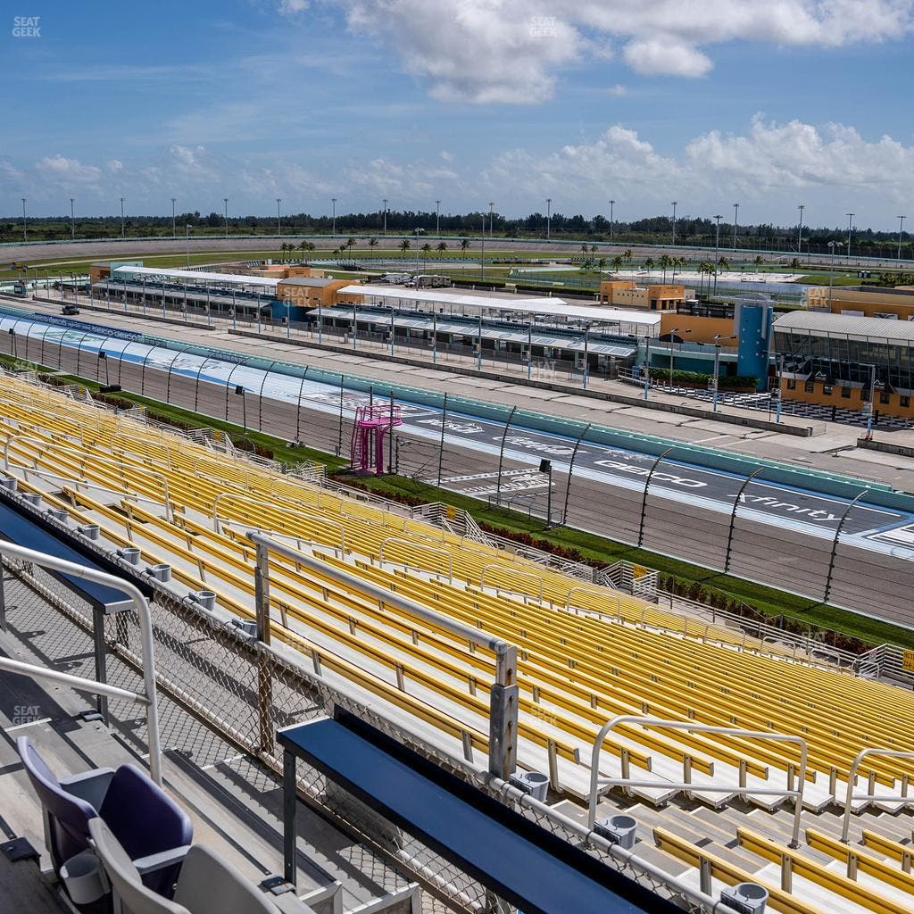 Homestead-Miami Speedway - Section Speedway Club 322 Seat View