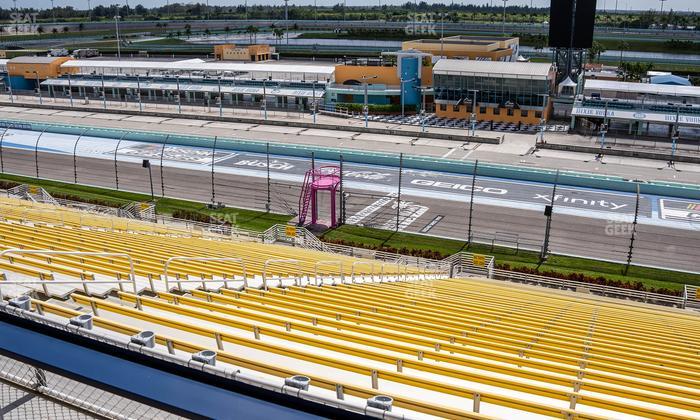 Homestead-Miami Speedway - Section Speedway Club 326 Seat View