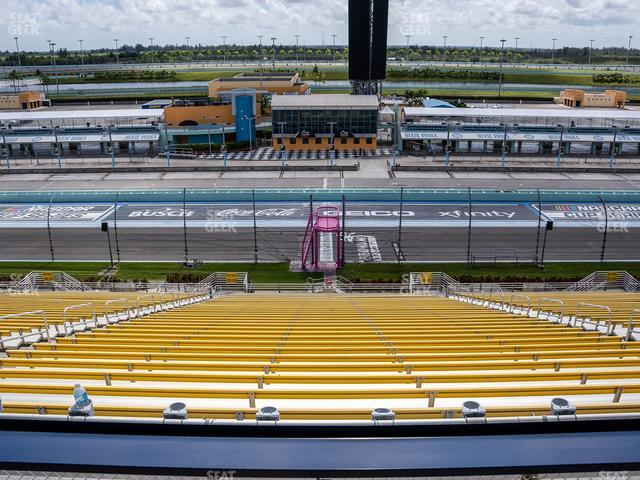 Homestead-Miami Speedway - Section Speedway Club 328 Seat View