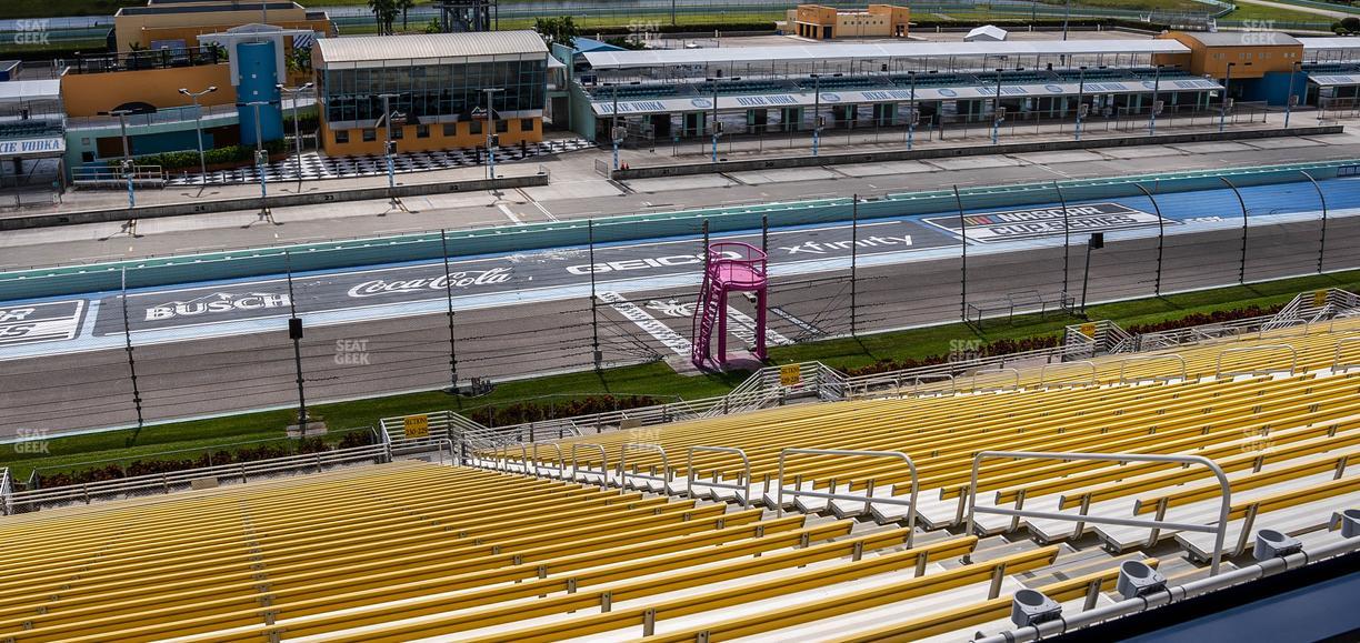 Homestead-Miami Speedway - Section Speedway Club 330 Seat View