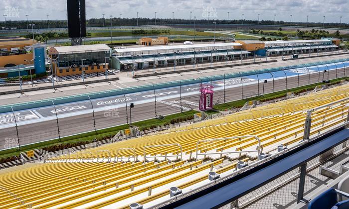 Homestead-Miami Speedway - Section Speedway Club 332 Seat View