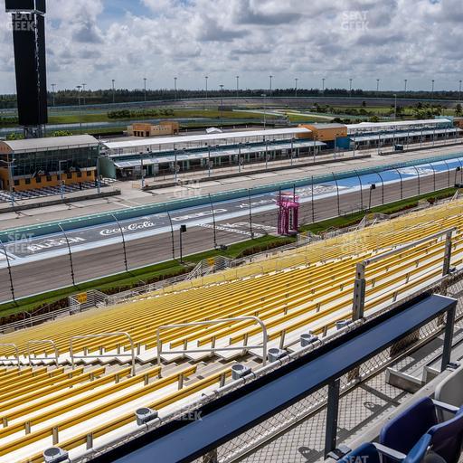 Homestead-Miami Speedway - Section Speedway Club 333 Seat View