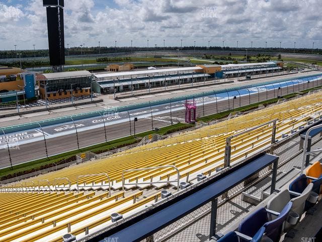 Homestead-Miami Speedway - Section Speedway Club 333 Seat View