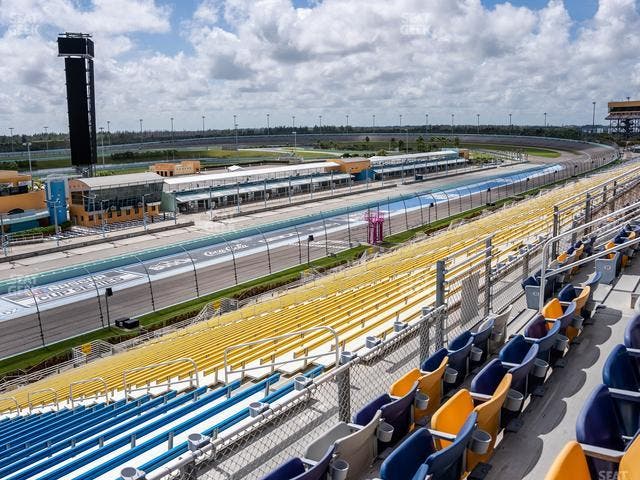 Homestead-Miami Speedway - Section Speedway Club 335 Seat View
