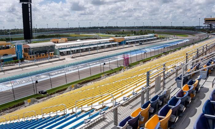 Homestead-Miami Speedway - Section Speedway Club 335 Seat View