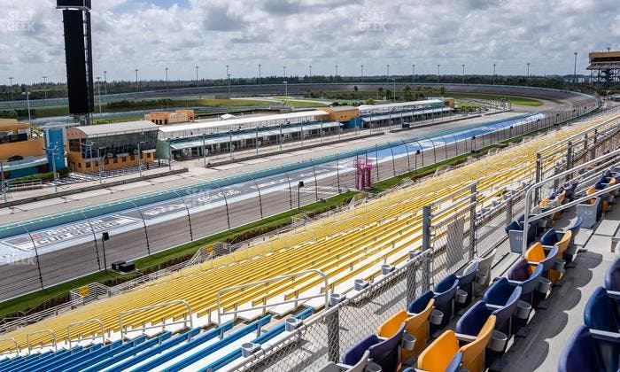 Homestead-Miami Speedway - Section Speedway Club 335 Seat View