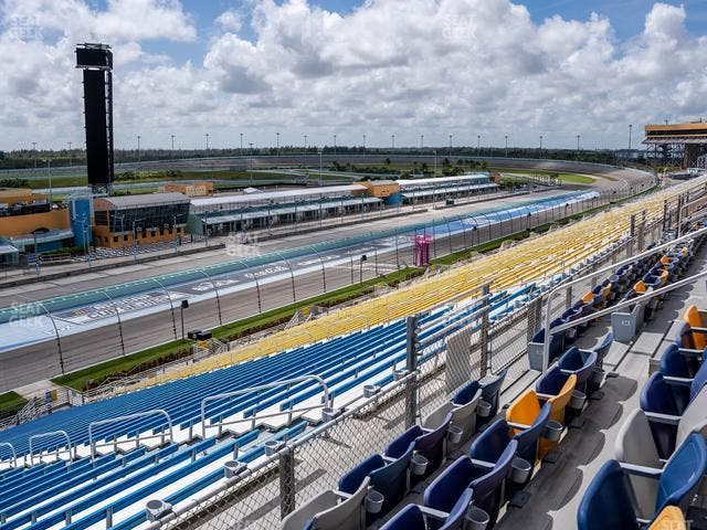 Homestead-Miami Speedway - Section Speedway Club 336 Seat View