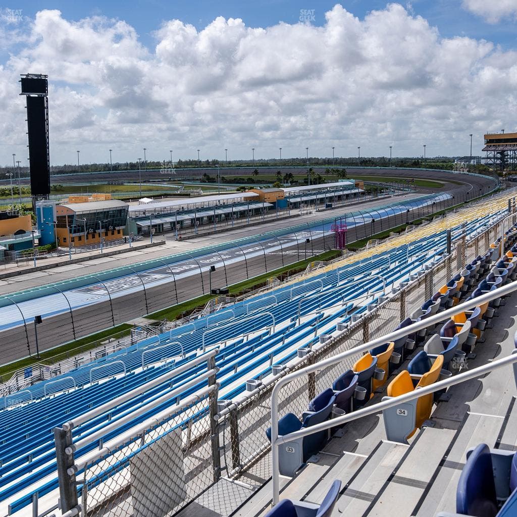 Homestead-Miami Speedway - Section Speedway Club 339 Seat View
