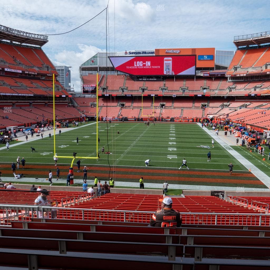 Huntington Bank Field - Section 121 Seat View