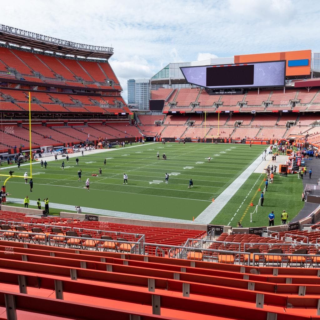 Huntington Bank Field - Section 122 Seat View