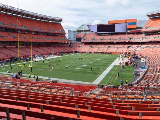 Huntington Bank Field - Section 122 Seat View