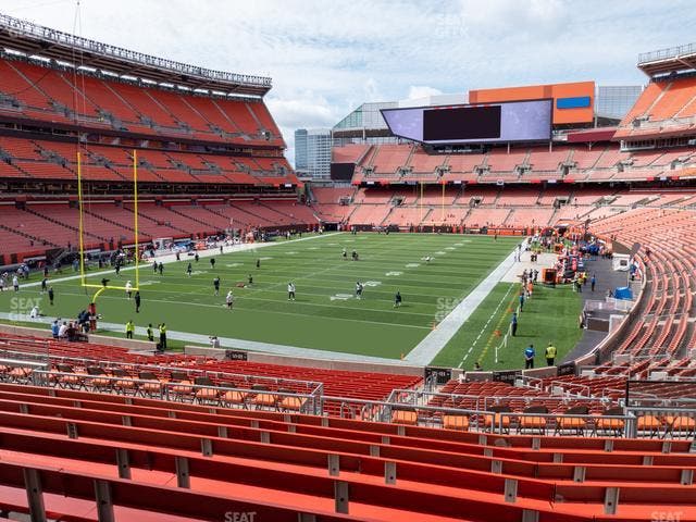Huntington Bank Field - Section 122 Seat View