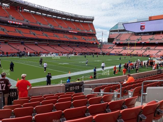 Huntington Bank Field - Section 129 Seat View