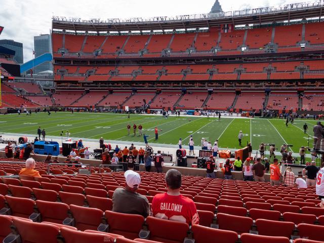 Huntington Bank Field - Section 135 Seat View