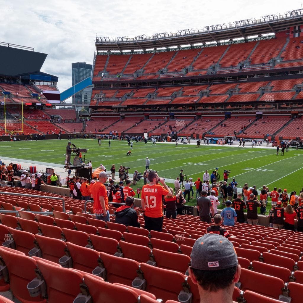Huntington Bank Field - Section 137 Seat View