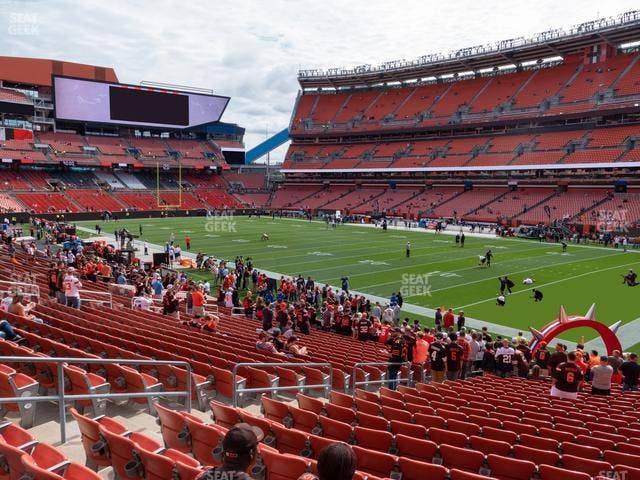 Huntington Bank Field - Section 139 Seat View