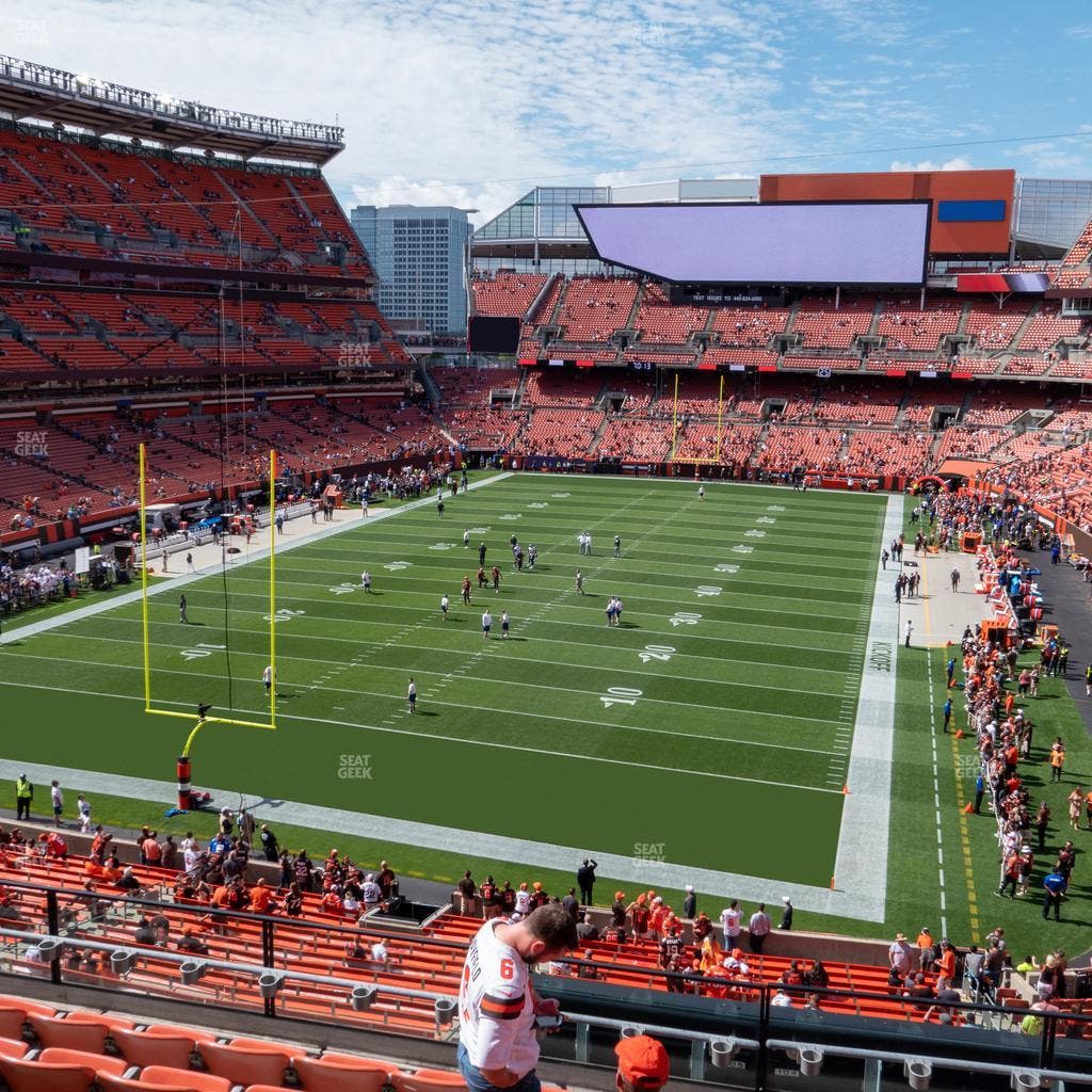 Huntington Bank Field - Section 322 Seat View