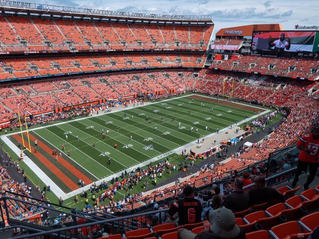 Huntington Bank Field - Section 503 Seat View