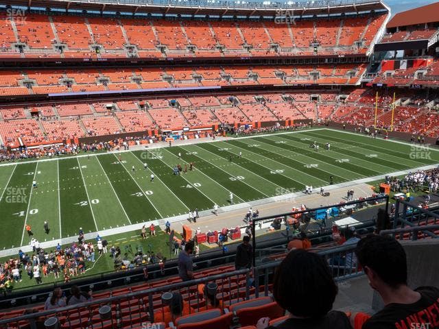 Huntington Bank Field - Section Club 306 Seat View