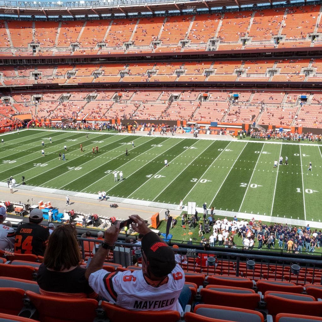 Huntington Bank Field - Section Club 311 Seat View