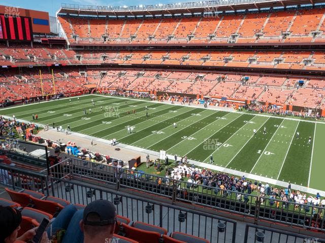 Huntington Bank Field - Section Club 312 Seat View