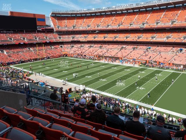 Huntington Bank Field - Section Club 313 Seat View