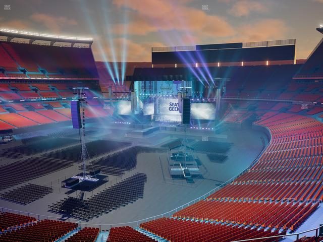 Huntington Bank Field - Section Club 325 Seat View