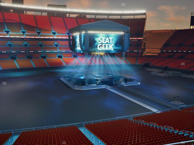 Huntington Bank Field - Section Club 331 Seat View