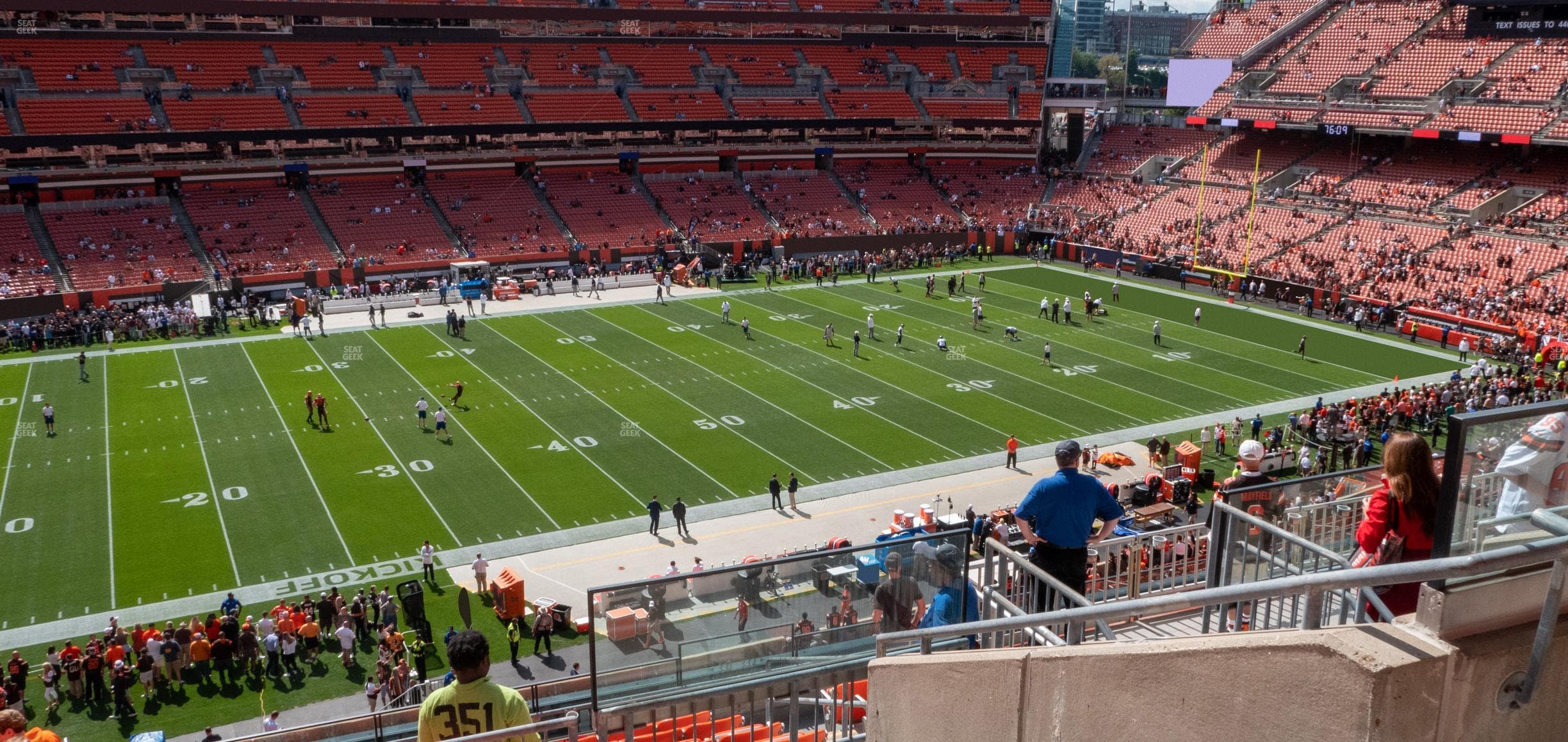 Huntington Bank Field - Section Club 331 Seat View