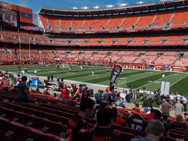 Huntington Bank Field - Section Field 11 Seat View