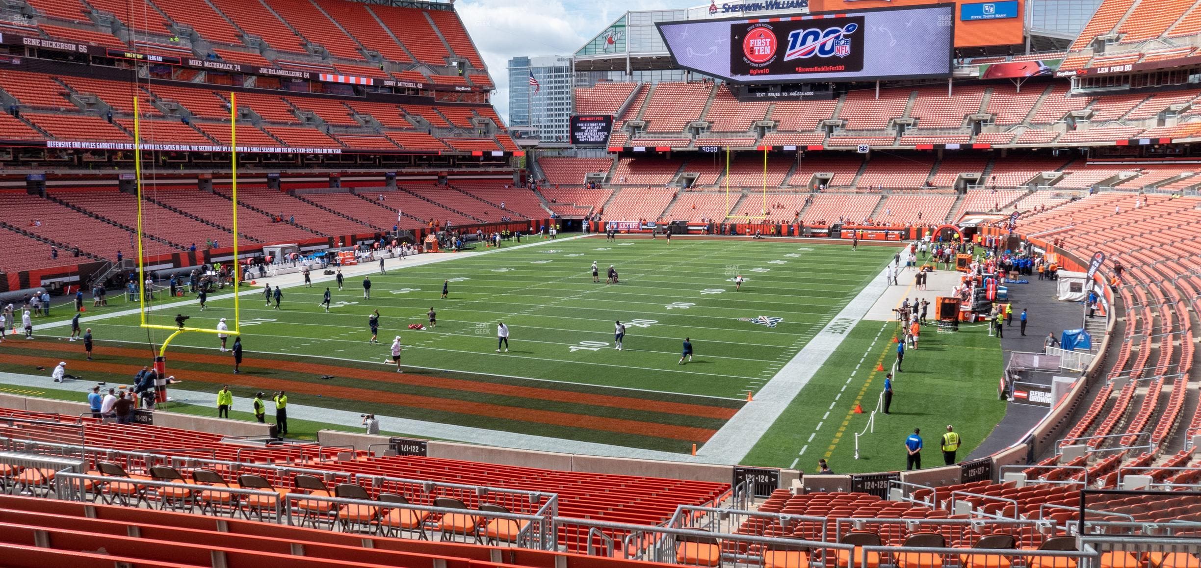 Huntington Bank Field - Section Field 22 Seat View