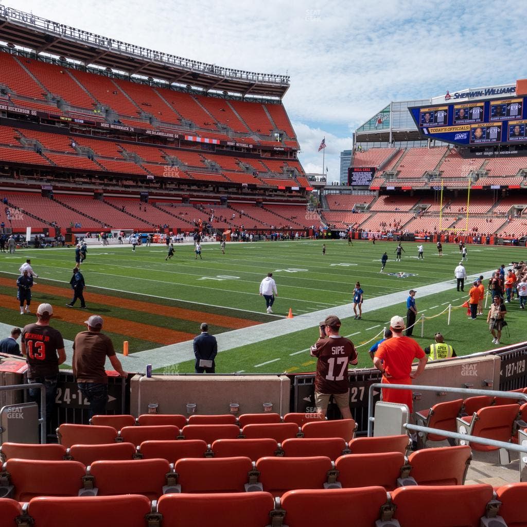 Huntington Bank Field - Section Field 27 Seat View
