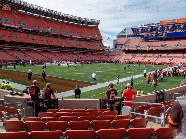 Huntington Bank Field - Section Field 27 Seat View