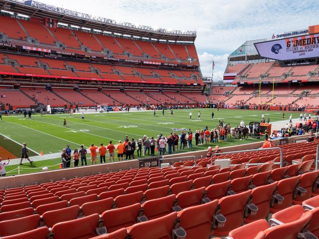 Huntington Bank Field - Section Field 30 Seat View