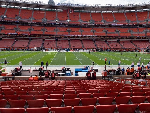 Huntington Bank Field - Section Field 33 Seat View