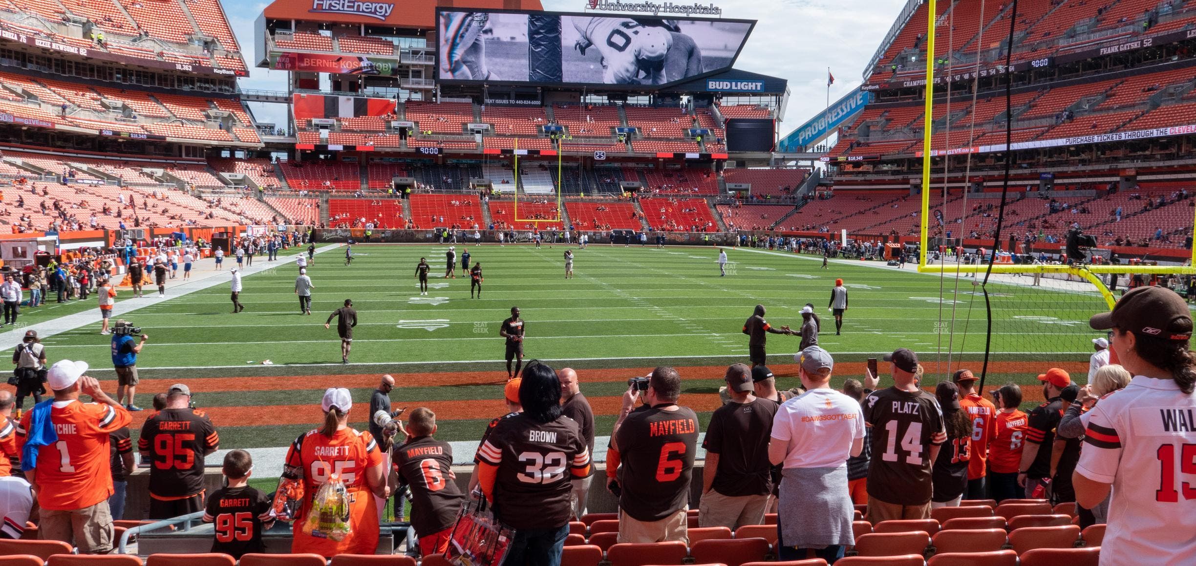 Huntington Bank Field - Section Field 46 Seat View