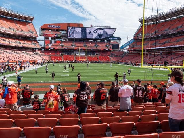 Huntington Bank Field - Section Field 46 Seat View