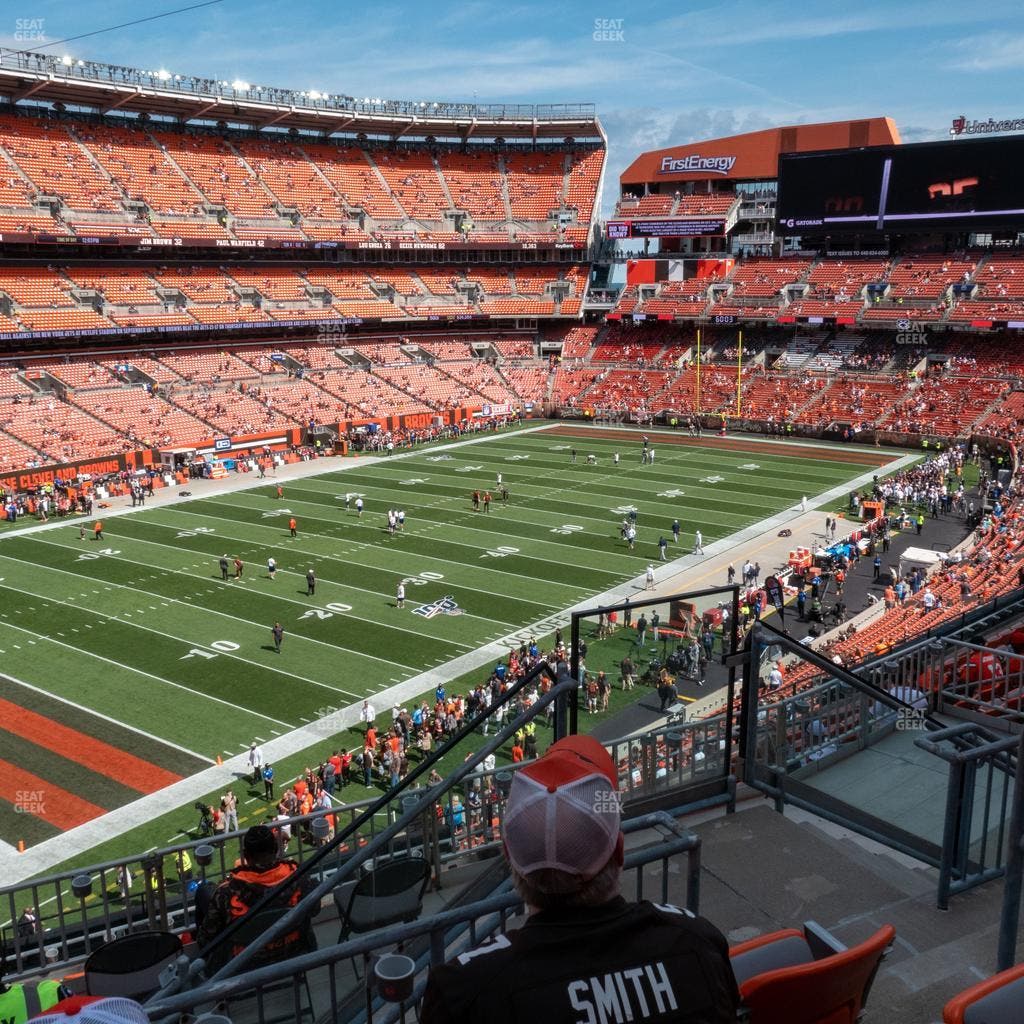Huntington Bank Field - Section Suite 202 Seat View