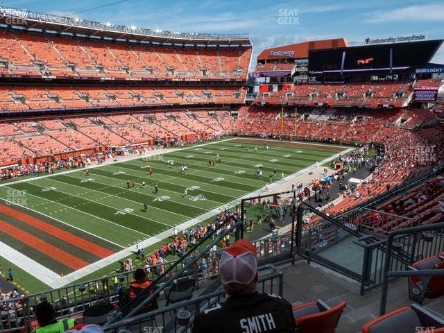Huntington Bank Field - Section Suite 202 Seat View