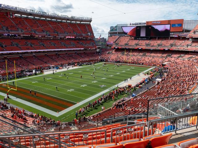 Huntington Bank Field - Section Suite 241 Seat View