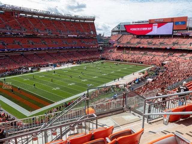 Huntington Bank Field - Section Suite 243 Seat View
