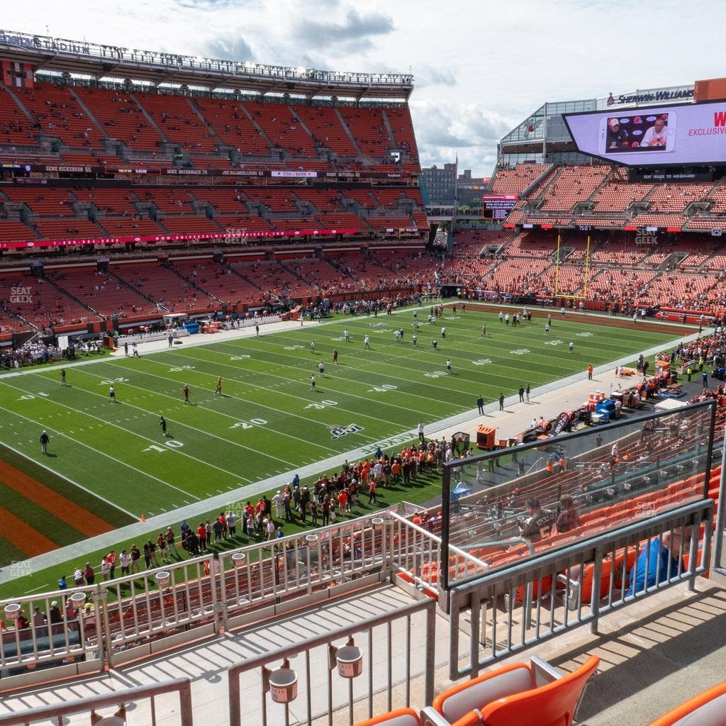 Huntington Bank Field - Section Suite 244 Seat View