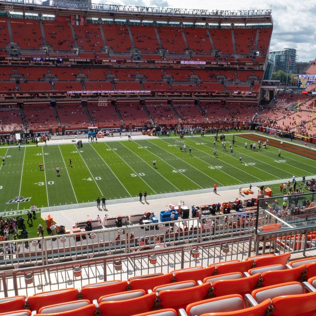 Huntington Bank Field - Section Suite 256 Seat View